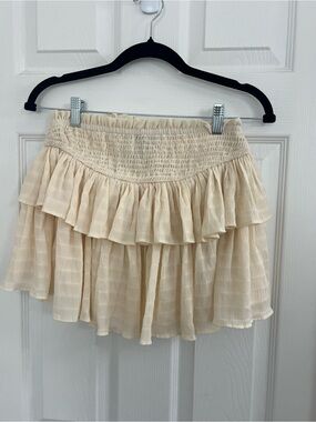 Forever 21 Cream Smocked Ruffle Tiered Mini Skirt Size Medium Boho Chiffon